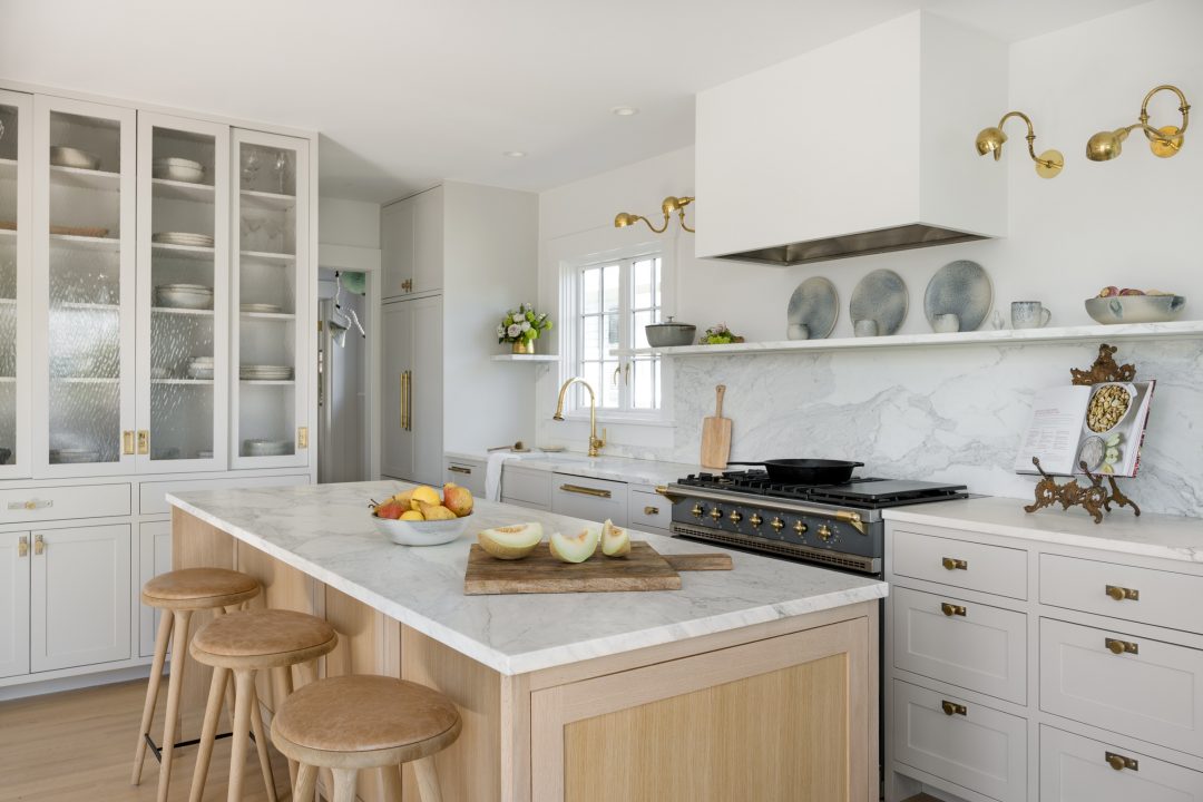 Queen Anne Transitional