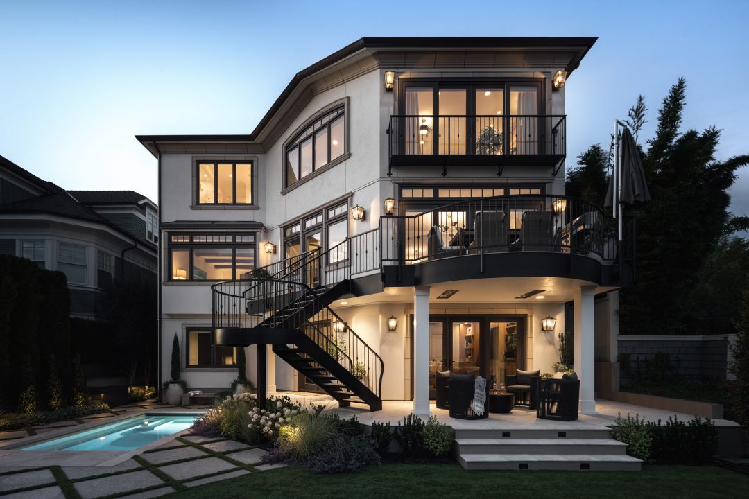 Queen Anne Mediterranean